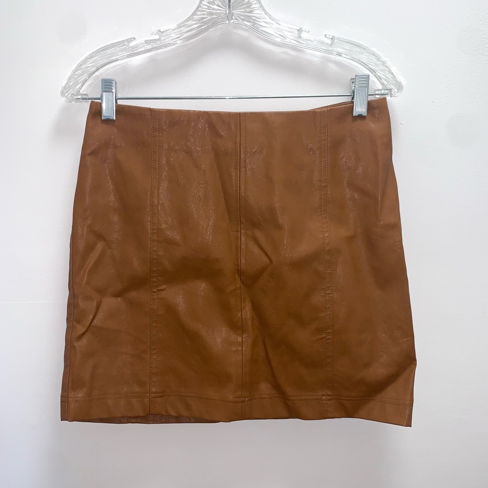 She + Sky Vegan Leather Brown Mini Skirt Size Medium